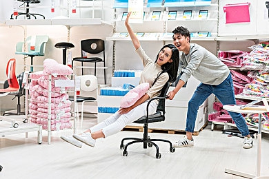 亚洲精品久久久久玩吗：视觉盛宴，挑战无限：揭秘亚洲新宠《久久久久》的魅力-3