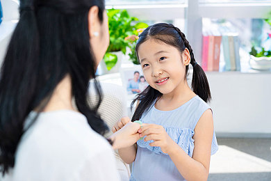 小黄鸭app下载,防风险软件安装：应用热潮下的安全警钟：揭秘“小黄鸭”事件背后的网络风险挑战
