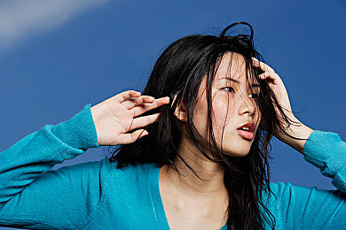 美女不穿内衣软件：AI虚拟美颜，伦理边界探索：科技与道德的平衡之旅
