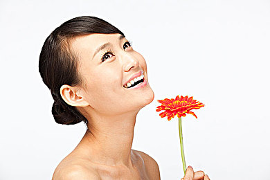 体育生自慰网站：体育乐园揭秘：体育生专属在线平台，趣味互动助提升竞技状态