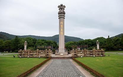 国产成人A∨：国产独立游戏《A∨》探索情感深度，玩家共鸣体验都市情感之旅-2