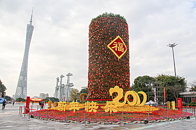 不知火舞被 到爽流白浆：虚拟狂欢背后：游戏恶搞乱象，青少年心理健康警钟长鸣-2