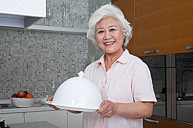 宁家三姐妹yy最火的一句话：梦幻江湖传奇，三姐妹剑舞刀影，共绘江湖风云-2